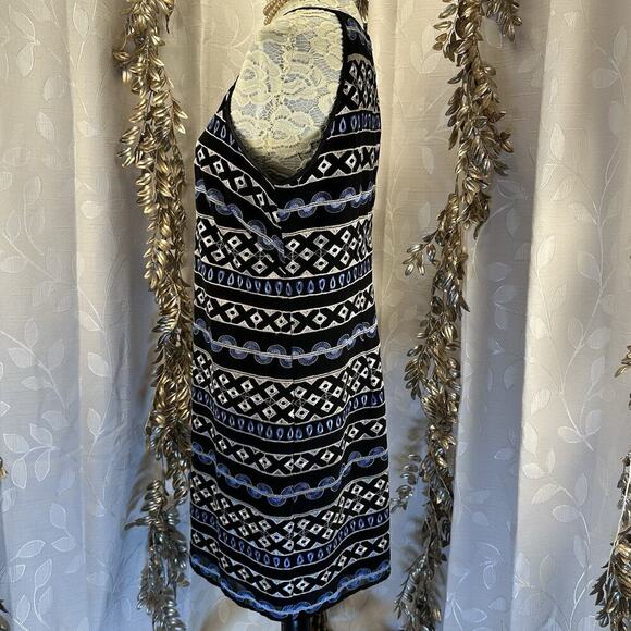 White House Black Market Size 10 Black Aztec Embroidered Mini Shift Dress Modern - Picture 6 of 12